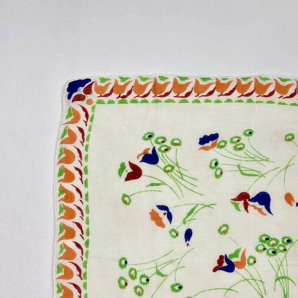Vintage 1940s Cotton Tulip Print Handkerchief Orange Blue Rust Red Border - Picture 2 of 7